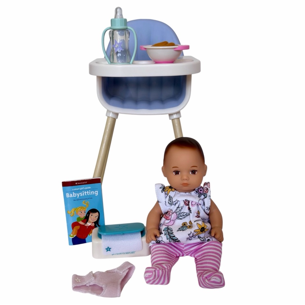 American Girl Truly Me Caring For Baby Set For 18" Itty Bitty Baby  (Retired)